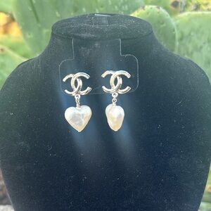 Chanel CC and Pearl Heart Necklace